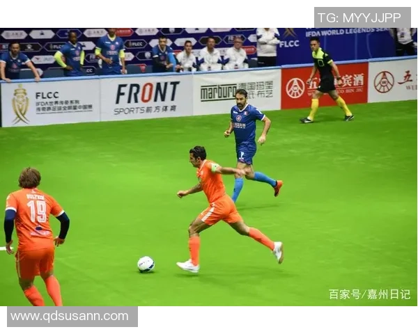 足球明星岁月流转夕阳下的传奇人生与温暖回忆